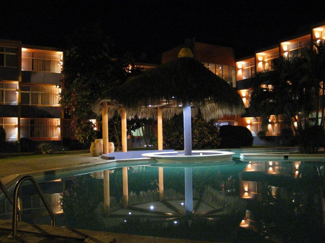 Santo Domingo Tehuantepec Hotel Calli מראה חיצוני תמונה